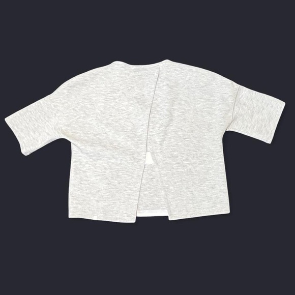 Cropped LuluLemon Top - Picture 3 of 4